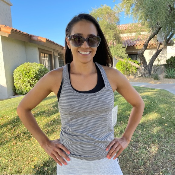Lululemon Swiftly Tech Racerback 2.0 - Picture 2 of 10